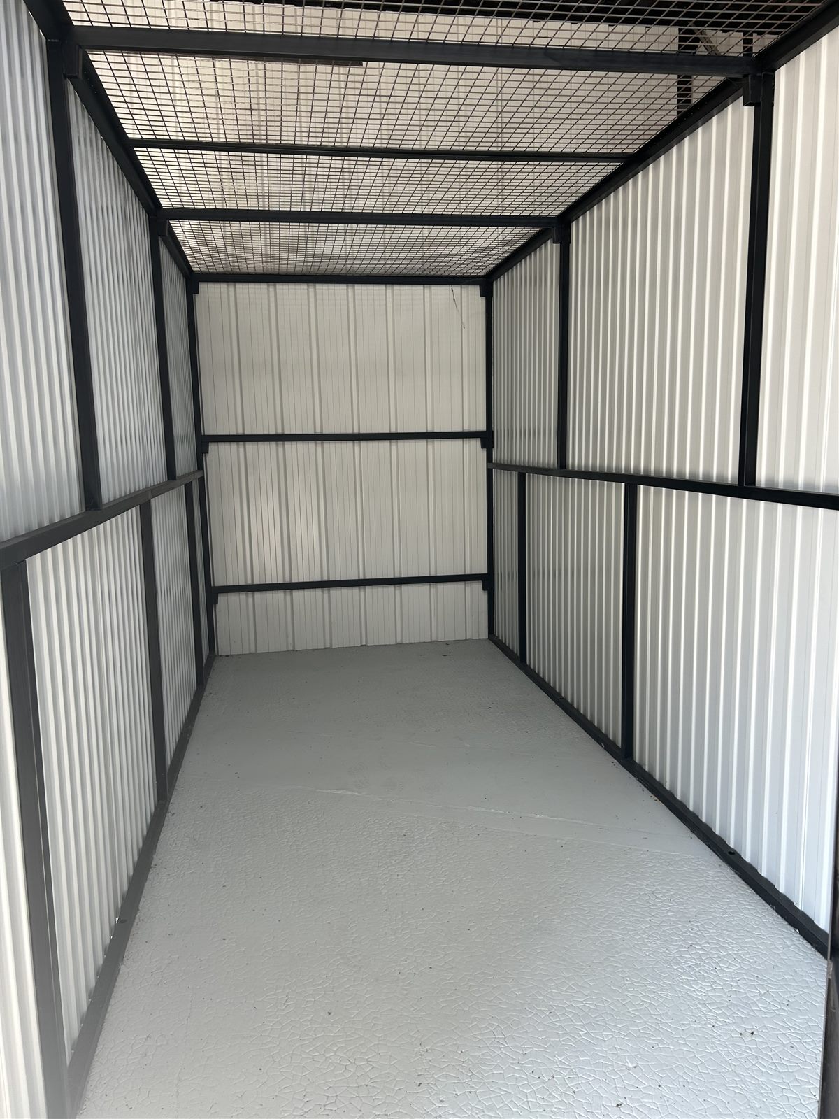 Intérieur d’un box de stockage